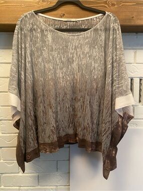 Language Sheer Ombré Poncho Top Abstract Print Sz Medium Lightweight Resortwear